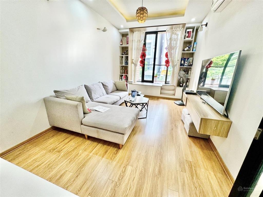 Siêu phẩm việt hưng, long biên, phân lô vỉa hè ô tô tránh dt 53m2, 4 tầng, kinh doanh đỉnh