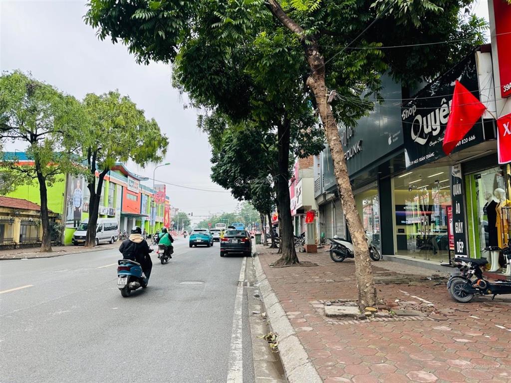 Giảm sốc 4 tỷ, cơ hội dành cho người nhanh tay sở hữu căn nhà mặt phố trâu quỳ, kinh doanh sầm uất