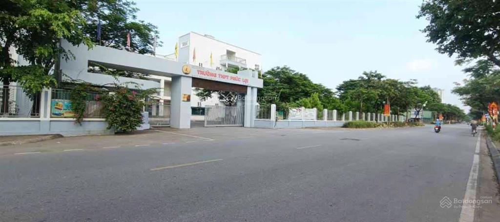 Nhỉnh 180tr/m siêu phẩm 5 tầng, phúc lợi, long biên, phân lô vỉa hè ô tô tránh, kinh doanh sầm uất