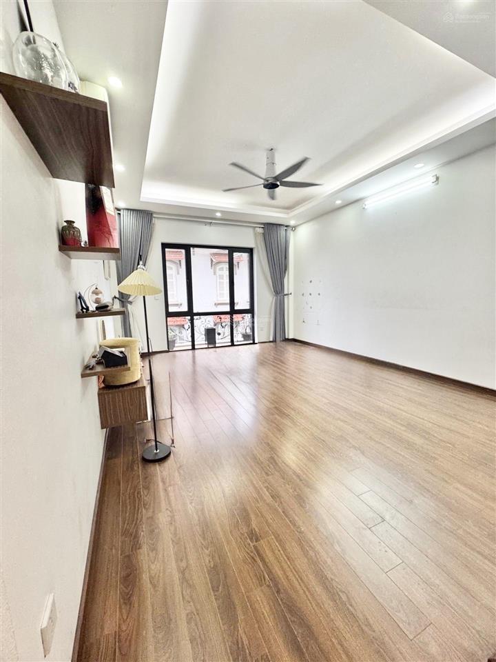 Nếu chỉ được chọn 1 yếu tố khi mua nhà vị trí, đường ô tô hay tiềm năng tăng giá? căn này có cả 3!