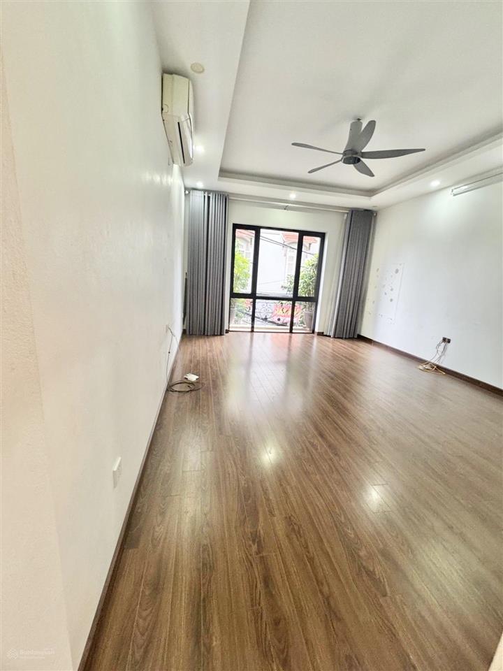 Nếu chỉ được chọn 1 yếu tố khi mua nhà vị trí, đường ô tô hay tiềm năng tăng giá? căn này có cả 3!