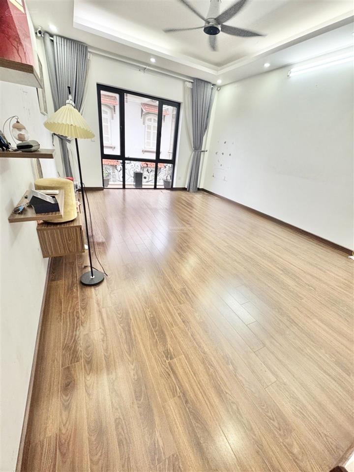 Nếu chỉ được chọn 1 yếu tố khi mua nhà vị trí, đường ô tô hay tiềm năng tăng giá? căn này có cả 3!