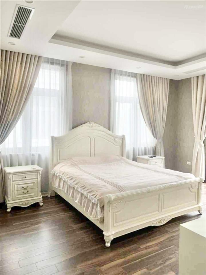 Giá trị không chỉ nằm ở căn nhà, mà còn ở những người cùng chọn nơi sống, đó là biệt thự vinhomes