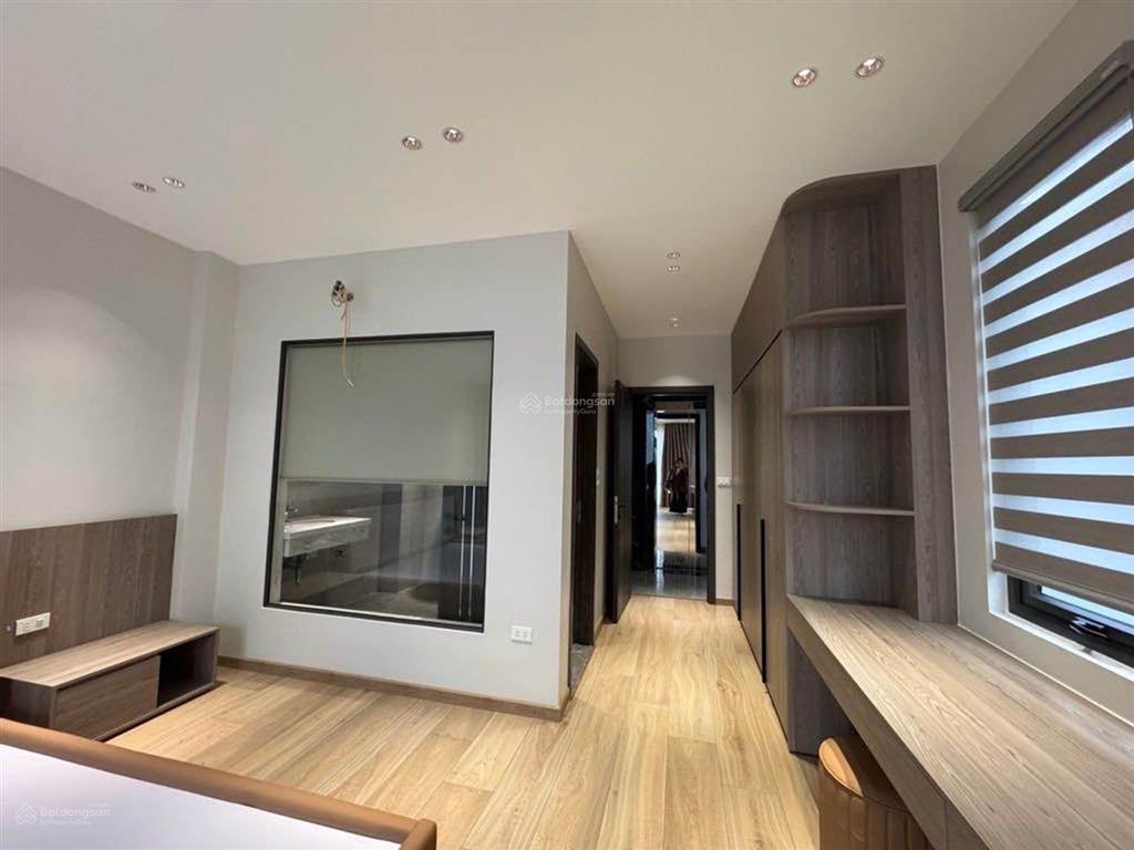 Sài đồng long biên 6 tầng x 54m, thang máy, lô góc 2 thoáng, ô tô thông, thiết kế hiện đại