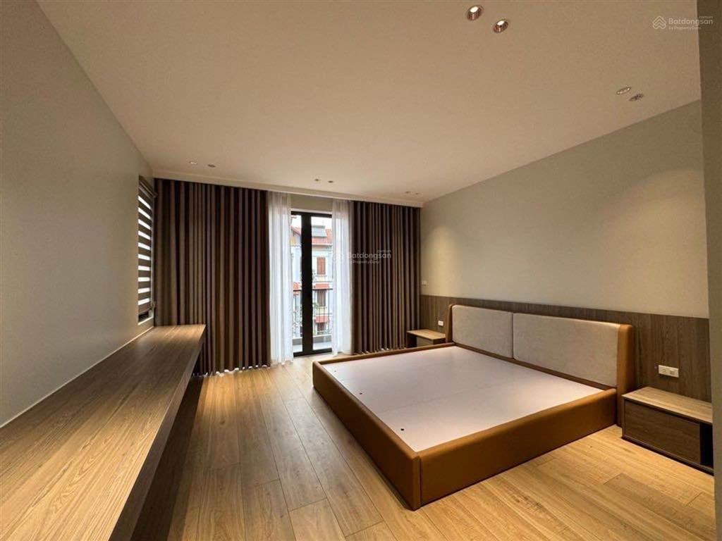 Sài đồng long biên 6 tầng x 54m, thang máy, lô góc 2 thoáng, ô tô thông, thiết kế hiện đại