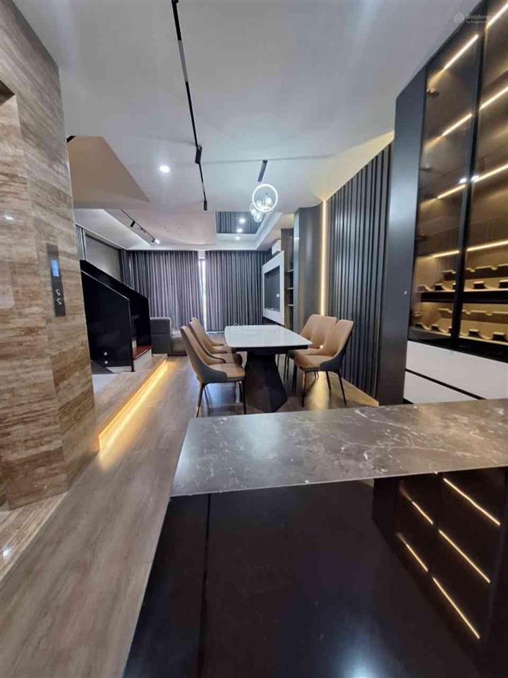 Hoa hậu phân lô ô tô tránh, kinh doanh thạch bàn, long biên, view công viên, tiện ích bạt ngàn