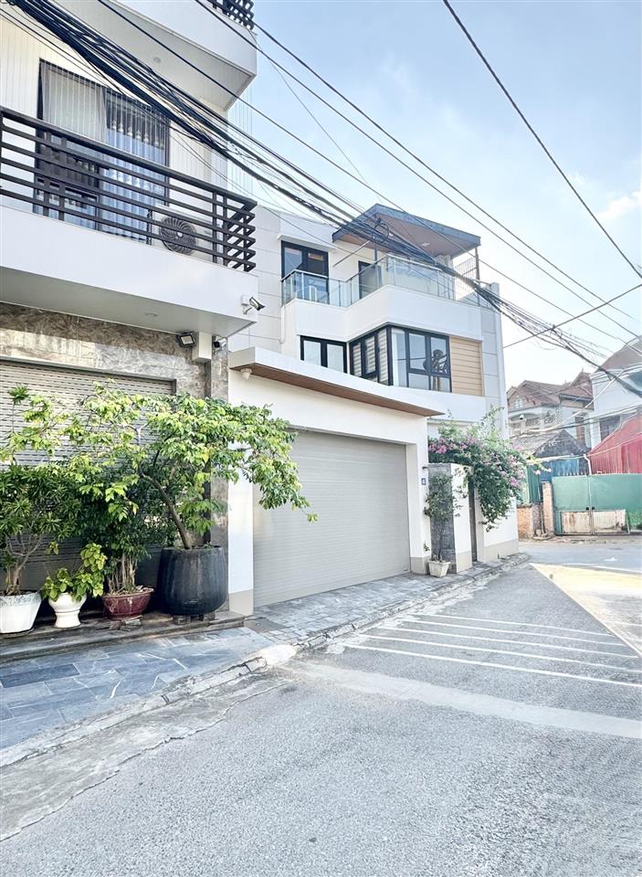 Bát khối 138m2 lô góc, mt 22,5m, gara 2 ô tô, giá 15 tỷ mặt tiền hiếm 22,5m, 2 mặt thoáng
