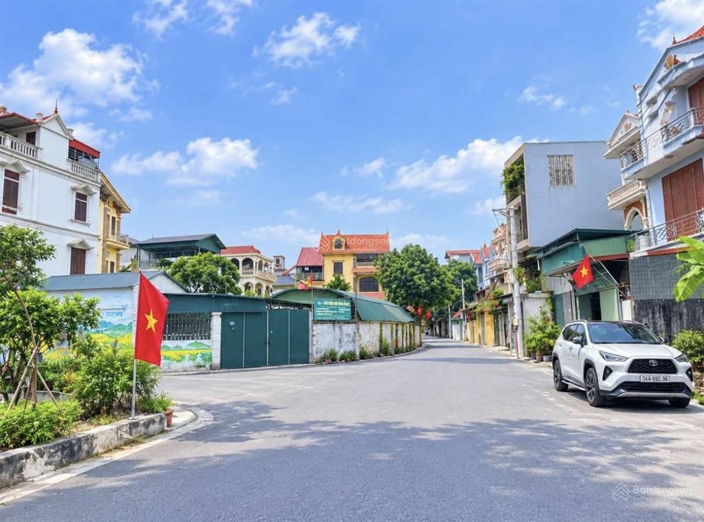 Gia lâm 4,75tỷ 70m2 đất thông số vàng ô tô tránh, ô tô vào đất | chủ đang thiện chí bán