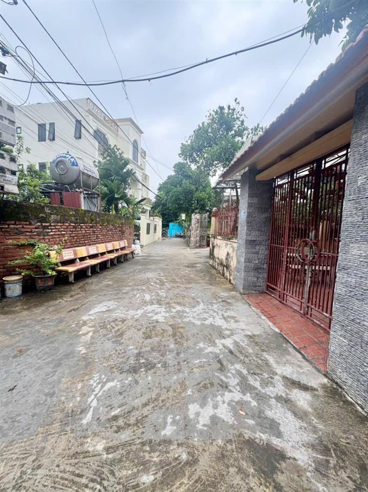 Dương xá, gia lâm dt 81m, mt 4.3m, oto vào đất, trung tâm chợ sủi, kcn dương quang