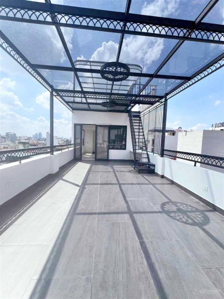 Nhà phố duplex cao cấp ngọc thụy, căn góc, đưa cả khu vườn lên cao, tận hưởng duplex sang trọng