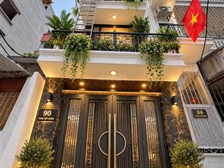 Hot căn hộ dịch vụ  giải phóng  6 tầng vip