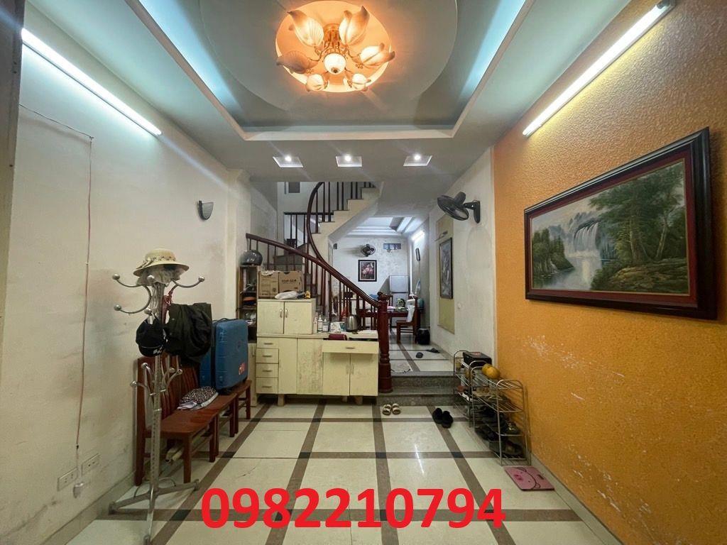 🚗HOÀNG HOA THÁM - 50M2 - Ô TÔ ĐỖ NGÀY ĐÊM - 30M RA MẶT PHỐ - 9 TỶ