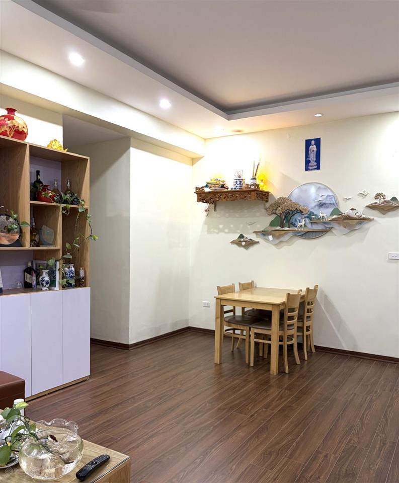 Bán căn hộ 91m2 hơn 5 tỷ vp5 linh đàm