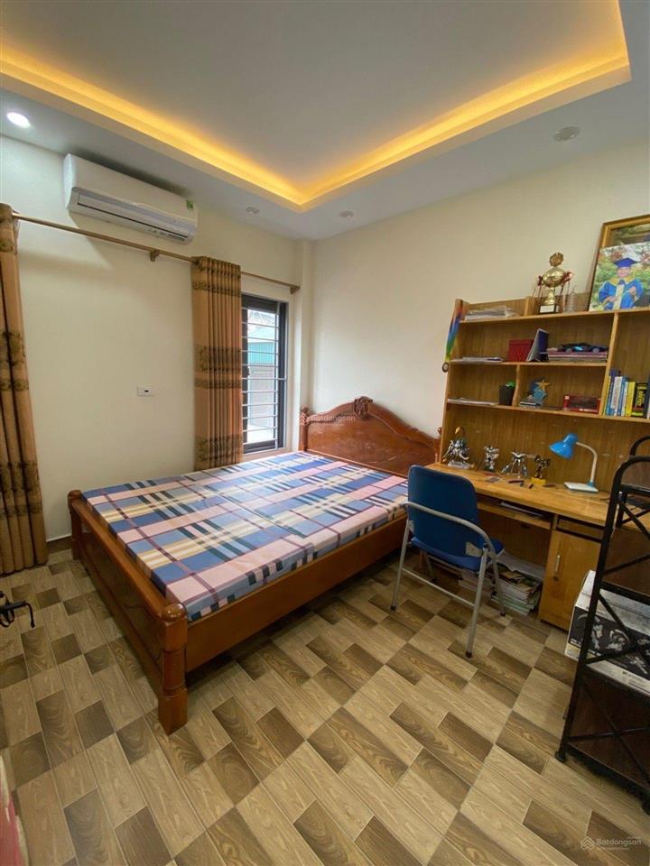 Bán nhà tứ hiệp 38m2 hơn 6 tỷ 5 tầng