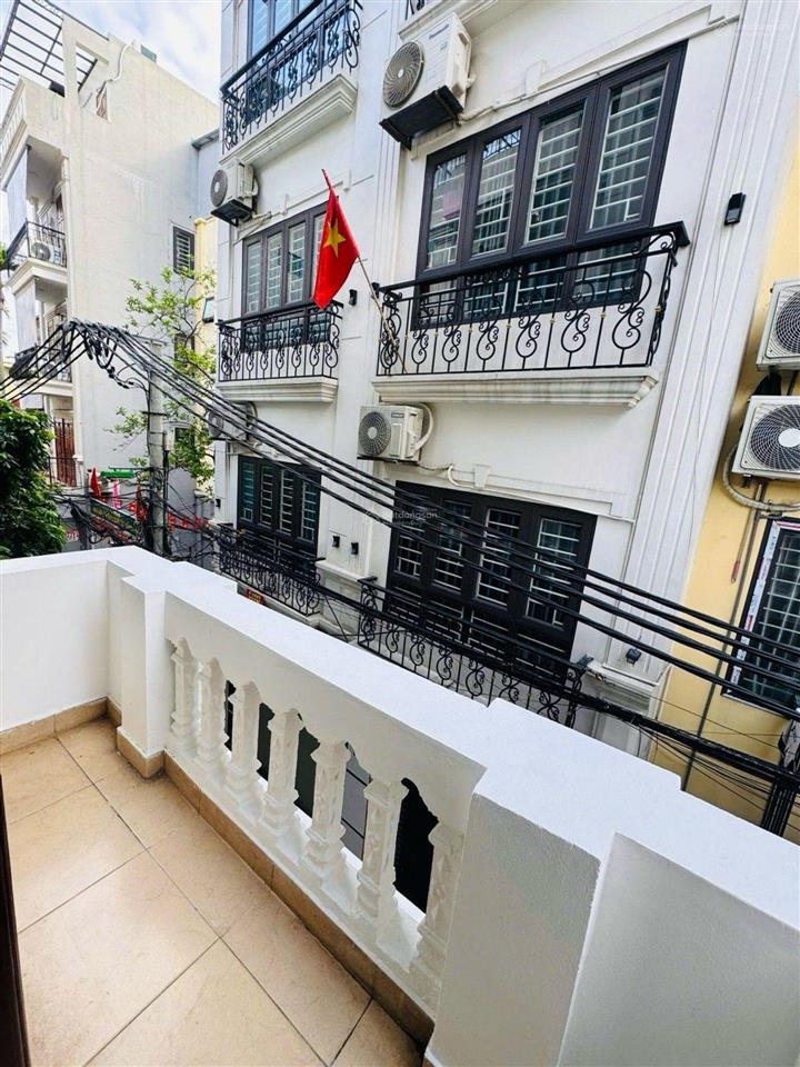 Bán nhà đền lừ 45m2 gara ô tô, ngõ thông kinh doanh 11 tỷ hơn