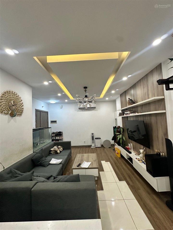 Bán căn hộ 90 m2 hơn 6 tỷ 87 lĩnh nam new horizon city