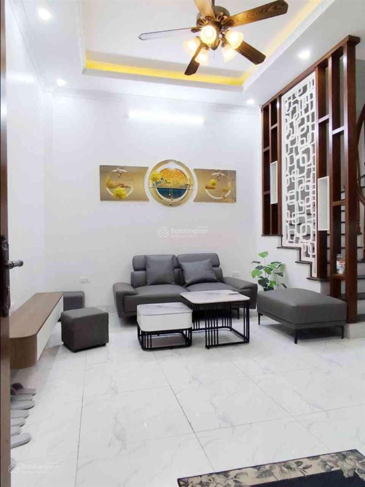 Bán nhà trương định 5 tầng 6 tỷ hơn