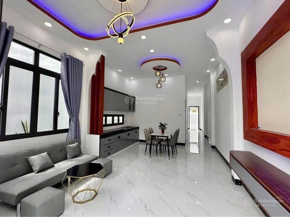 Tôi chính chủ, bán gấp căn nhà sổ hồng riêng giá 2 tỷ 100 thương lượng, cho thuê tháng 7tr