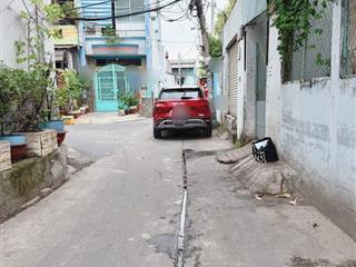 Nhà hẻm xe hơi, cho thuê tháng 11tr full nội thất, giá 2 tỷ 800 thương lượng, nhà có sổ hồng riêng