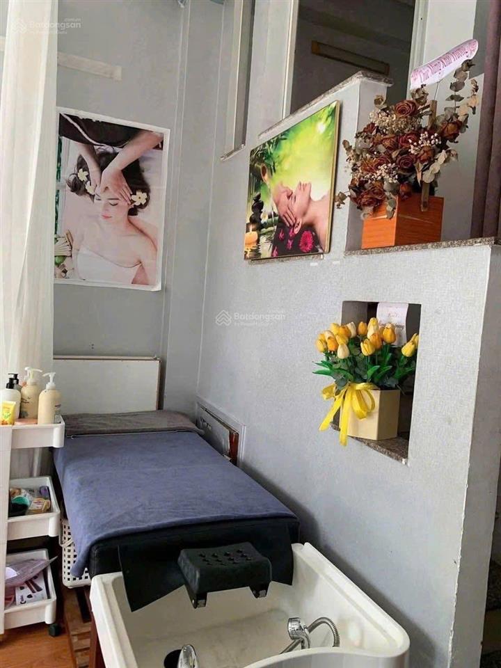 Bán nhà mt kinh doanh tại tp hcm giá 1 tỷ 770 sổ hồng riêng, không giải toả quy hoạch, chủ còn bớt