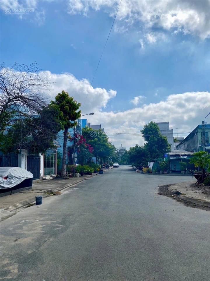 Bán miếng đất sổ hồng riêng giá 1 tỷ 850 kế bệnh viện nhi đồng, đất thổ cư tự do xây dựng