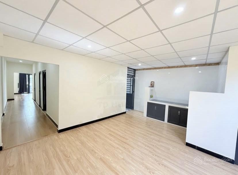 Bán nhà mới sổ hồng riêng hoàn công đầy đủ giá 1 tỷ 650 không quy hoạch tranh chấp