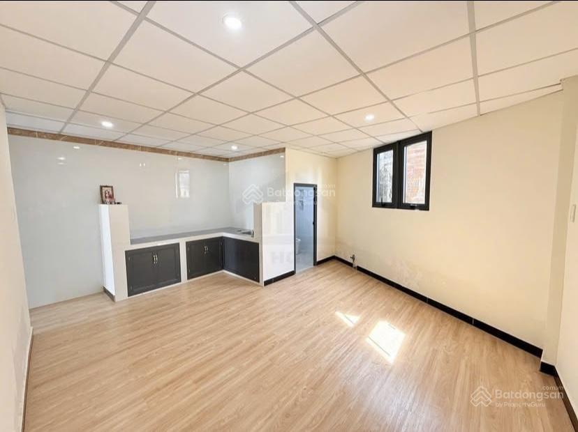 Bán nhà mới sổ hồng riêng hoàn công đầy đủ giá 1 tỷ 650 không quy hoạch tranh chấp