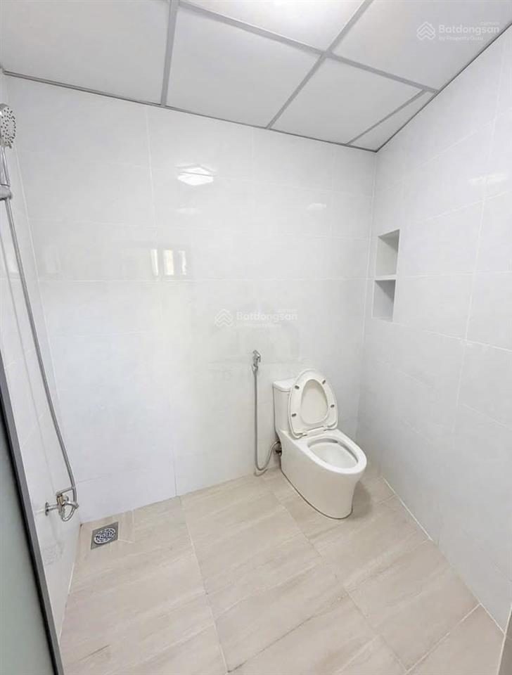 Bán nhà mới sổ hồng riêng hoàn công đầy đủ giá 1 tỷ 650 không quy hoạch tranh chấp