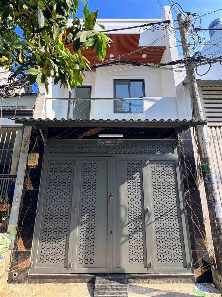Chủ hỗ trợ vay bank, 2 năm đầu 0 lãi, bán nhà giá 1 tỷ 600 ngay bến xe q8, sổ hồng riêng, chính chu