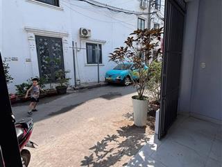 Bán nhà hướng ql50 giáp q8 giá 800 triệu không phát sinh, nhà sổ hồng riêng cho thuê tháng 8 triệu
