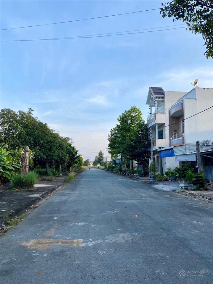 Chính chủ bán miếng đất thổ cư 85m2 giá 1 tỷ 350 thương lượng, sổ hồng riêng, đất đầu tư, ở đều đc