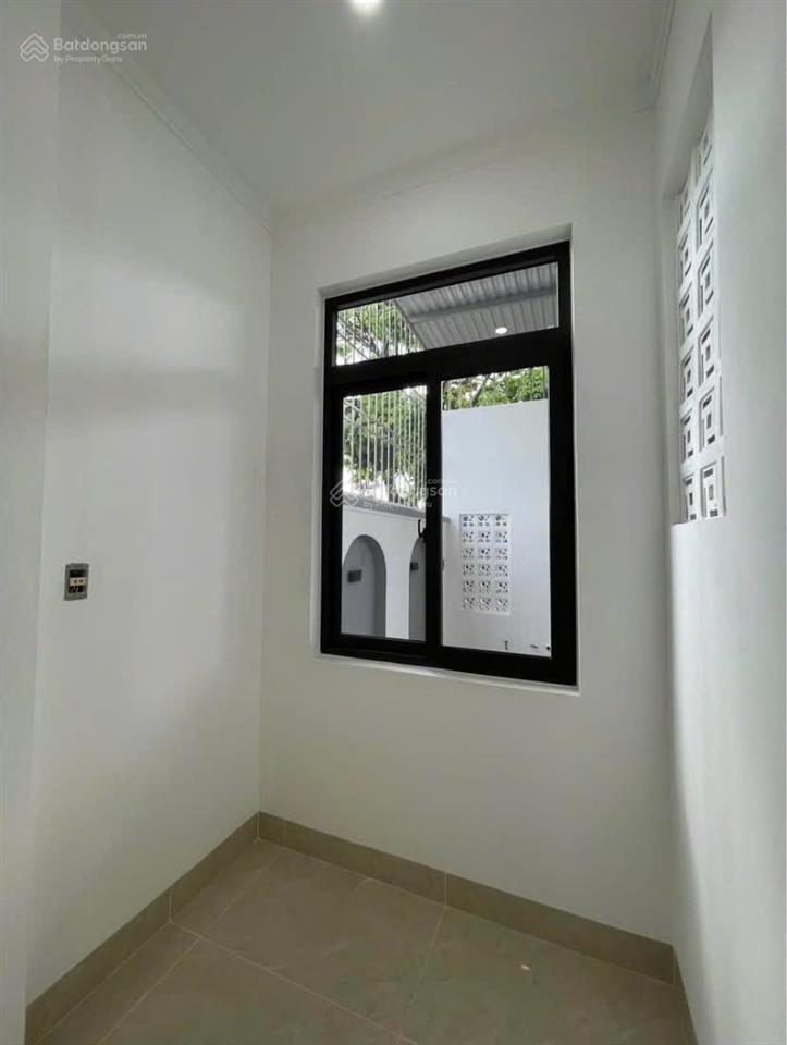 Nhà mặt tiền kinh doanh giá 1 tỷ 280, hỗ trợ vay 0 lãi suất năm đầu, nhà sổ hồng riêng
