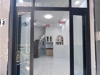 Nhà ngay chợ phú lợi quận 8 giá 1 tỷ 800 sổ hồng riêng, cho thuê tháng 10 triệu, công chứng nhanh