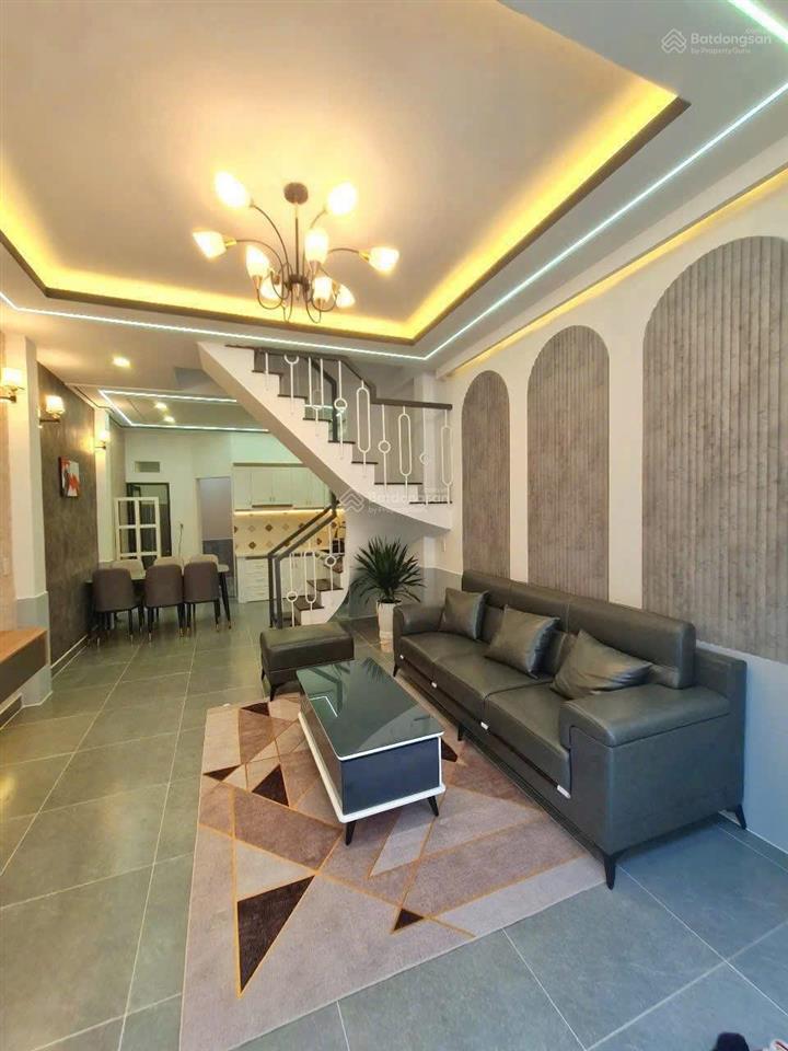 Nhà sổ hồng riêng cho thuê tháng 10 triệu nằm ngay cầu ông thìn giá 965 triệu không phát sinh