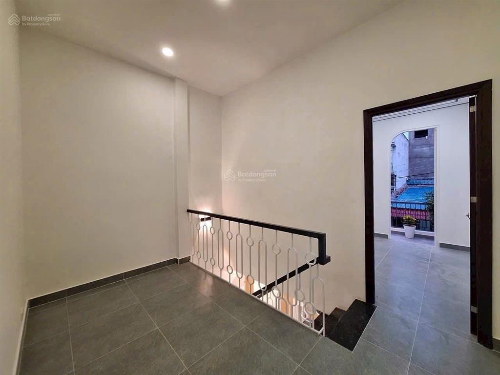 Nhà sổ hồng riêng cho thuê tháng 10 triệu nằm ngay cầu ông thìn giá 965 triệu không phát sinh