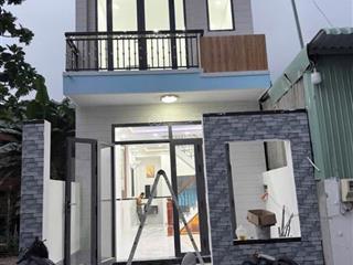 Cô trung niên bán nhà giá 1 tỷ 895 sổ hồng riêng công chứng nhanh, cho thuê tháng 8 triệu, giá tl