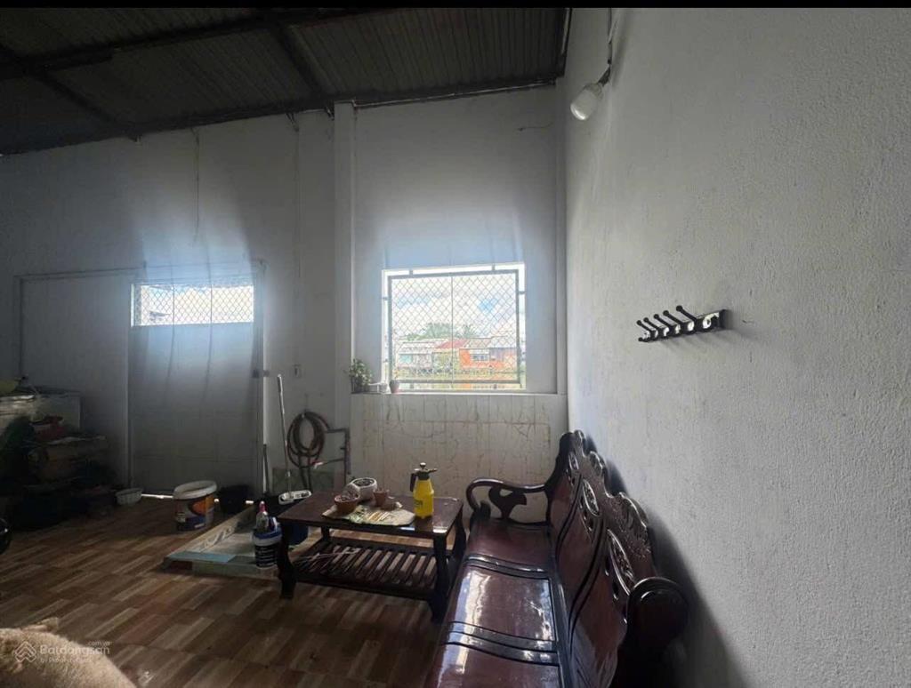 Bán dãy trọ đang cho thuê 5 phòng 1 kiot thu nhập tháng 12 triệu giá 1 tỷ 200 sổ hồng riêng