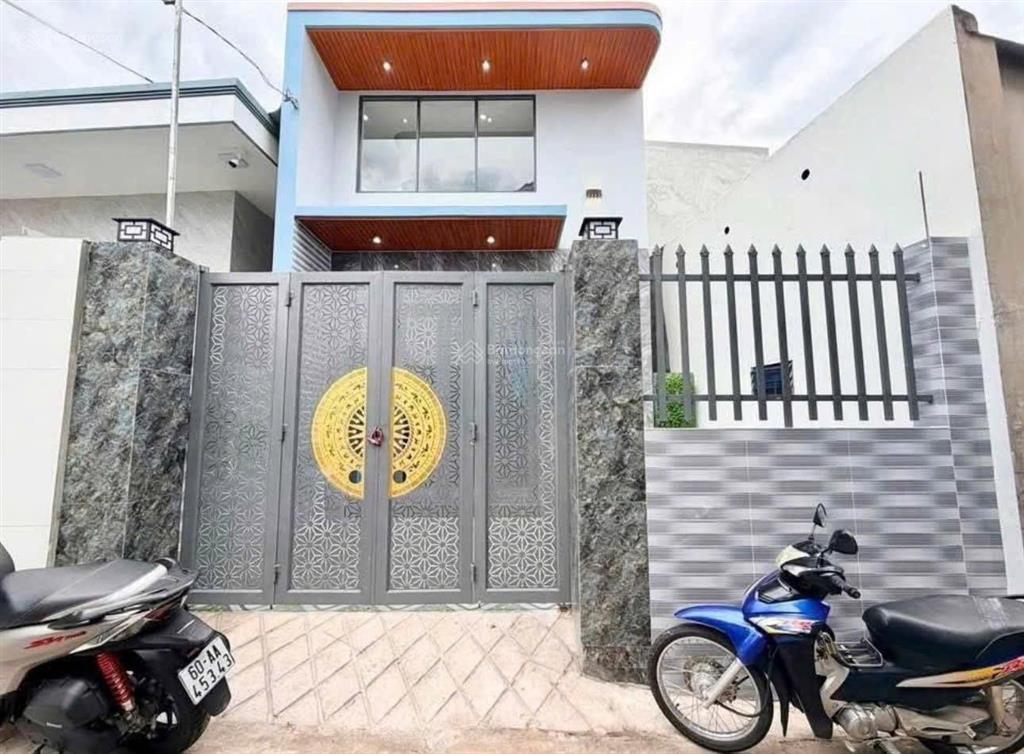 Trả trước 500 triệu sang tên ngay, nhà shr giá 1 tỷ 880 hiện đang cho thuê tháng 12 triệu, giá tl