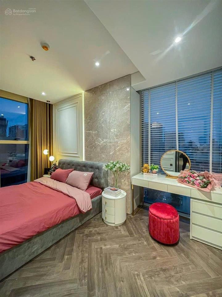 Cực hiếm cho thuê the golden palm, 130m2, 3pn+1, full nội thất, 21.5tr/tháng.  0961.,352.,598
