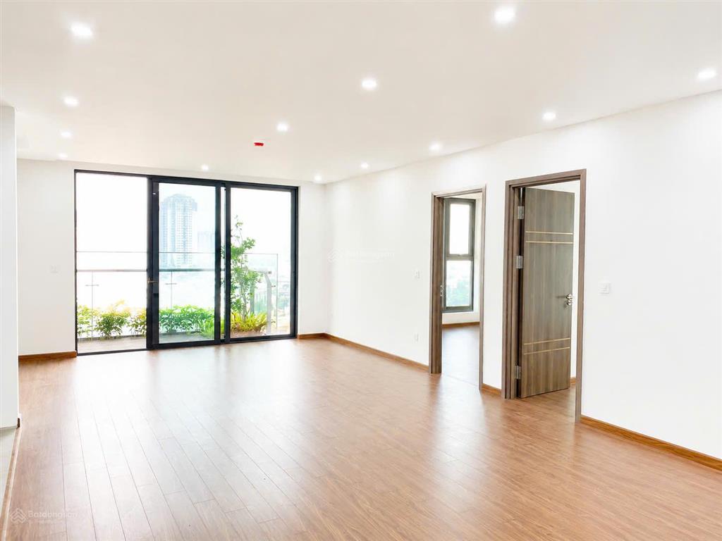 Hot hiếm có 1 căn green diamond, 145m2, 3pn, 2wc, cơ bản, giá 22tr/tháng.  0961 352 ***