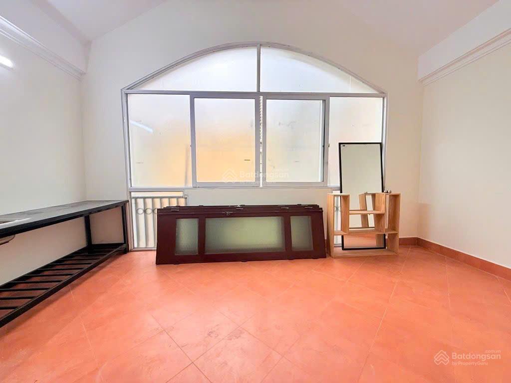 170triệu/m2 | dân xây | 5tầng | mt 5m | sát phố | cầu diễn | không lỗi phong thủy, không quy hoạch