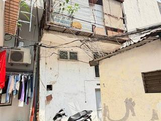 Nguyễn trãi  cự lộc  quan nhân bán đất tặng nhà 2 tầng cũ | ngõ thông | gần sân chơi