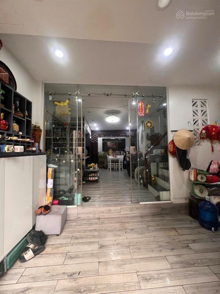 Phan đình giót 111m2, 3tầng, mt 6.4m, ô tô lùi cửa, 40m ra ô tô tránh. giá đầu tư. chỉ 12tỷ