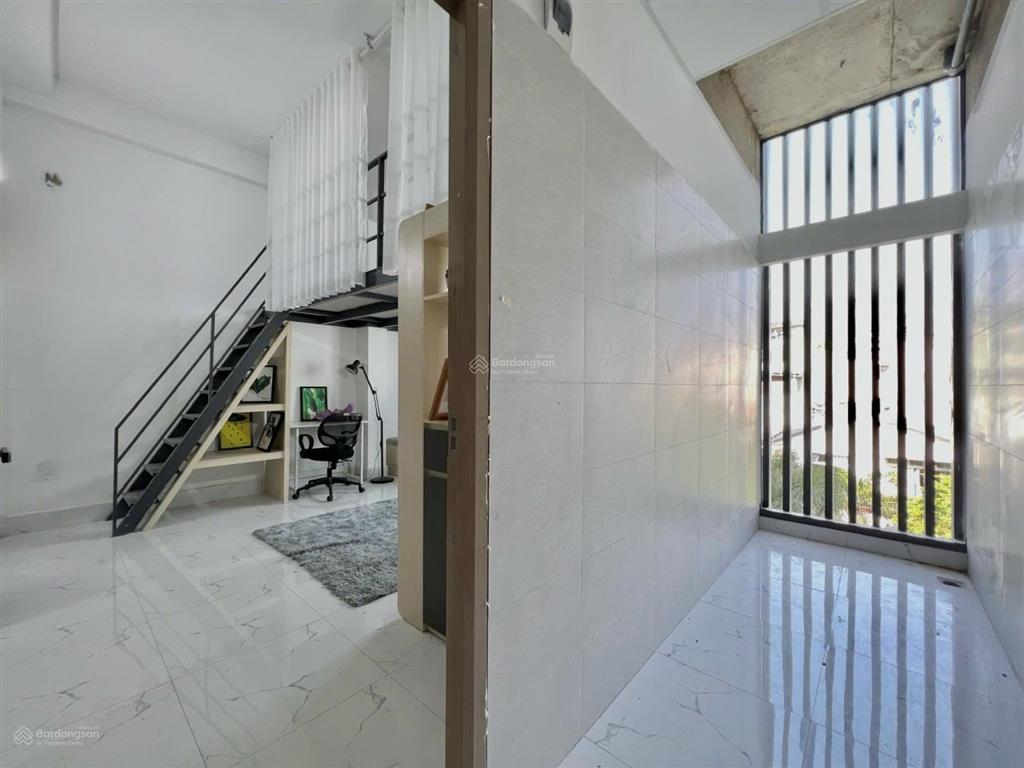 Cho thuê duplex 1 trệt 1 lầu siêu to khổng lồ  ở được 4ng 4xe thoải mái, đi bộ đh văn lang 500m