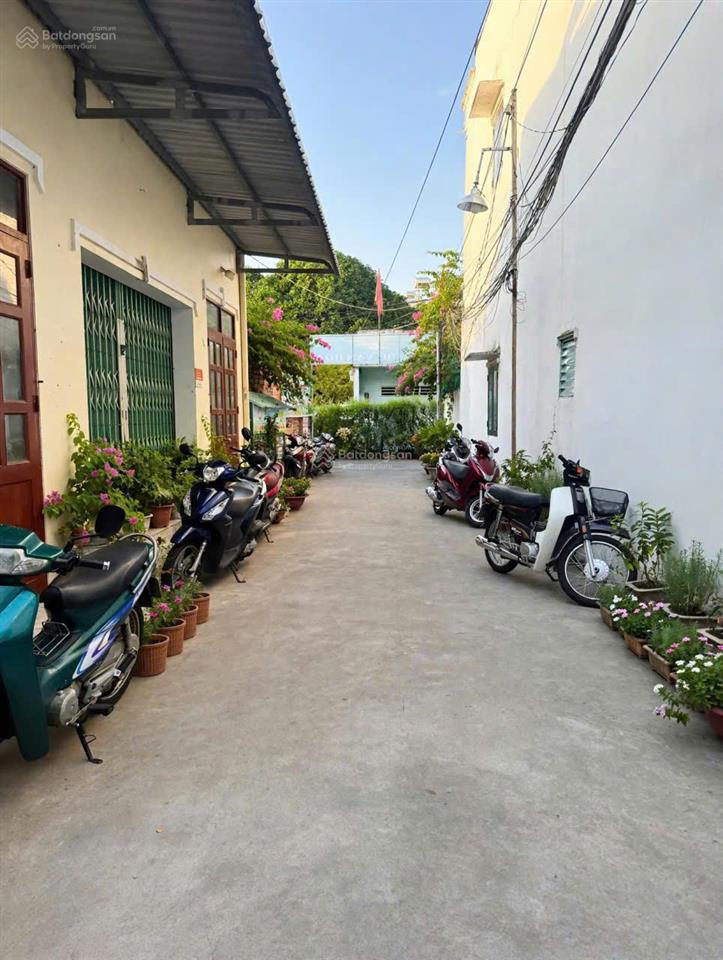 Bán nhà trung tâm rạch dừa ô tô đỗ cửa giá chỉ 2 tỷ 650 triệu