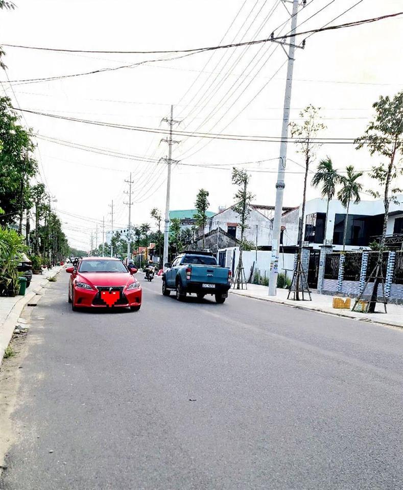 Đường 28 tháng 3 royal new citi thanh hà hội an