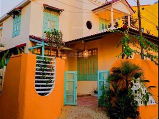 Vài villa hai mặt tiền cẩm châu đoạn gần phố cổ