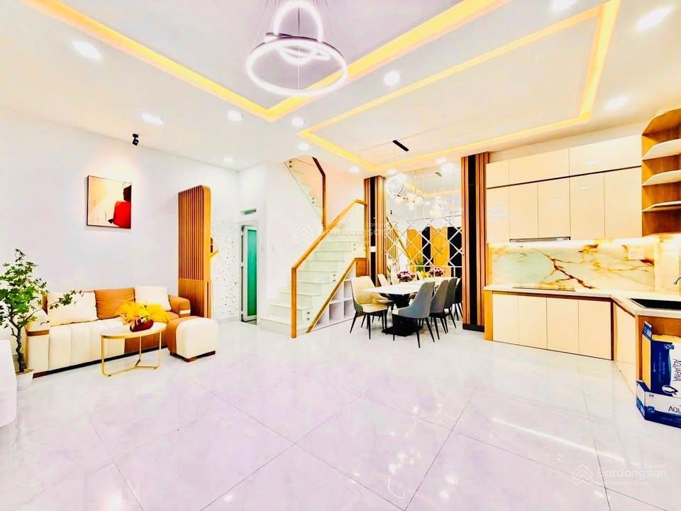 Xả hàng lê văn quới bình tân  5x13m  3pn  hẻm 5m oto  4,7 tỷ