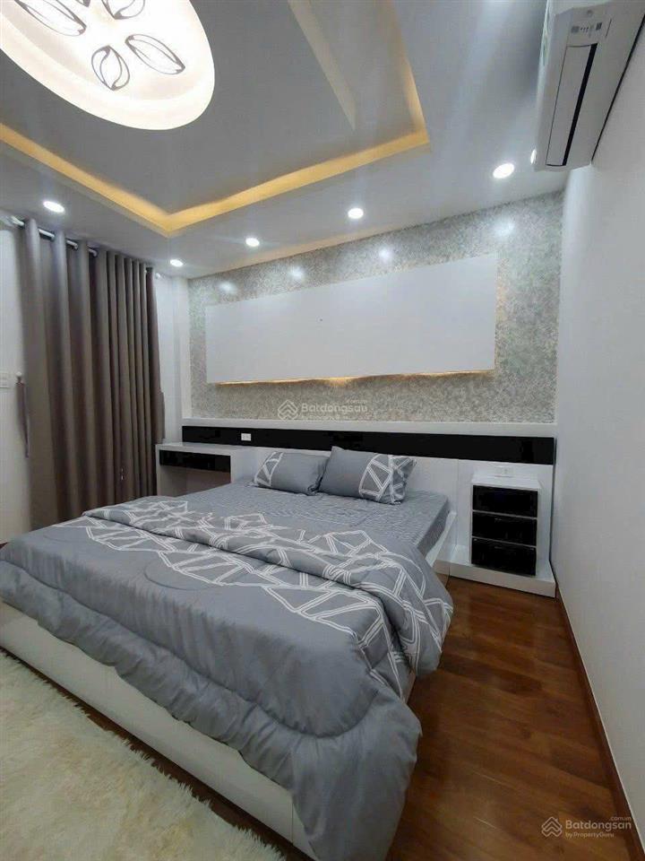 Nhà mới ở ngay  mã lò bình tân  56m2 (4,5mx13m)  3pn hẻm xe hơi  giá 4,65 tỷ