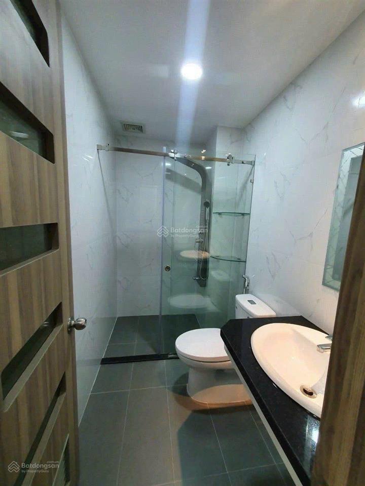 Nhà mới ở ngay  mã lò bình tân  56m2 (4,5mx13m)  3pn hẻm xe hơi  giá 4,65 tỷ